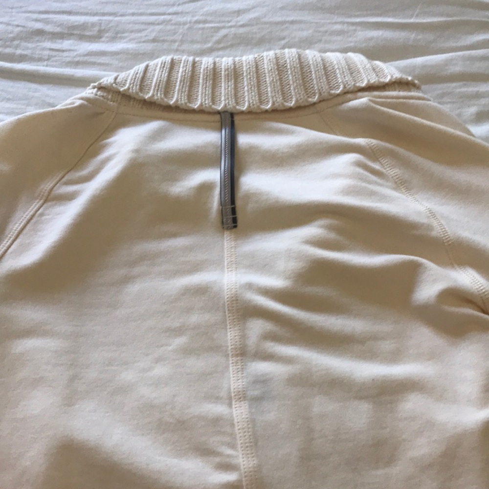 Lululemon jacket! - Picture 4 of 6